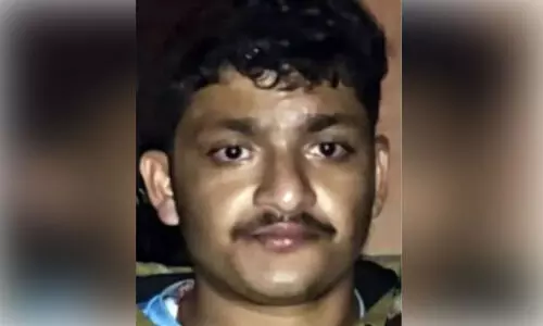 മ​ദ്യ​ല​ഹ​രി​യി​ൽ അ​മ്മ​യെ മ​ക​ൻ കൊ​ന്നു ക​ത്തി​ച്ചു