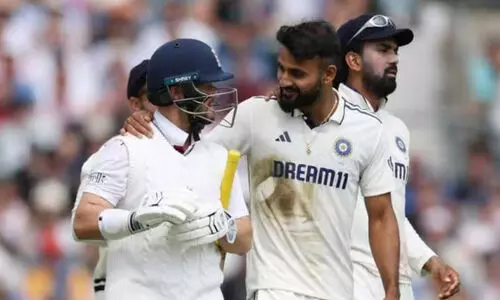 ഡക്കറ്റിന്‍റെ വിക്കറ്റെടുത്തതിനു പിന്നാലെ താരത്തിന്‍റെ തോളിൽ കൈയിട്ട് യാത്രയാക്കി ആകാശ് ദീപ്! പിടിച്ചുവലിച്ച് രാഹുൽ -വിഡിയോ വൈറൽ