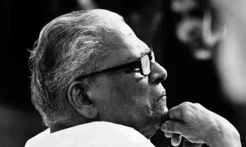 ‘ആധുനിക കേരളം കെട്ടിപ്പടുക്കുന്നതിൽ വി.എസിന്റെ പങ്ക്​ മഹത്തരം’