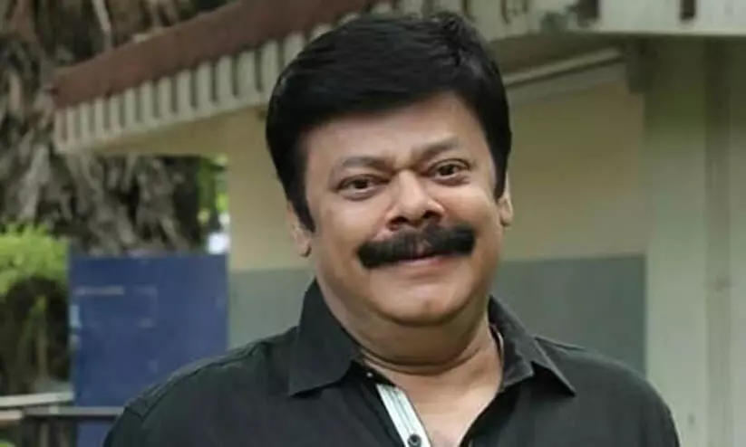 പ്രശസ്ത തമിഴ് നടൻ മദൻ ബോബ് അന്തരിച്ചു