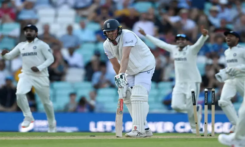 തുടക്കം പതറി ഇംഗ്ലണ്ട്; പിടിമുറുക്കി ഇന്ത്യ തുടക്കം പതറി ഇംഗ്ലണ്ട്; പിടിമുറുക്കി ഇന്ത്യ