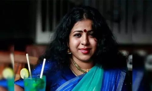 സാഹിത്യ അക്കാദമി ലൈംഗിക പീഡകർക്കൊപ്പം, മന്ത്രിക്കും സർക്കാറിനും കത്ത് നൽകിയിട്ടും വിലവെച്ചില്ല, സാഹിത്യോത്സവം ബഹിഷ്കരിച്ച് ഇന്ദുമേനോൻ