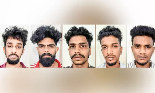 പന്തളത്ത് തട്ടുകട ഉടമയെ​ മർദിച്ച സംഭവം; അഞ്ചംഗ സംഘം അറസ്റ്റിൽ