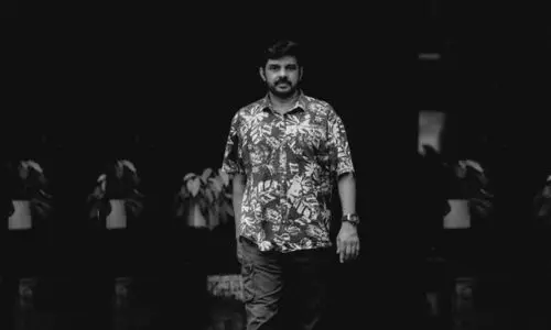 നീ പിടിച്ച കൈ പിന്നെയും പിന്നെയും ഞാൻ തൊട്ടുനോക്കുന്നു ചങ്ങാതീ; നവാസിനെക്കുറിച്ചുള്ള ഓർമകൾ പങ്കുവെച്ച് കലവൂർ രവികുമാർ