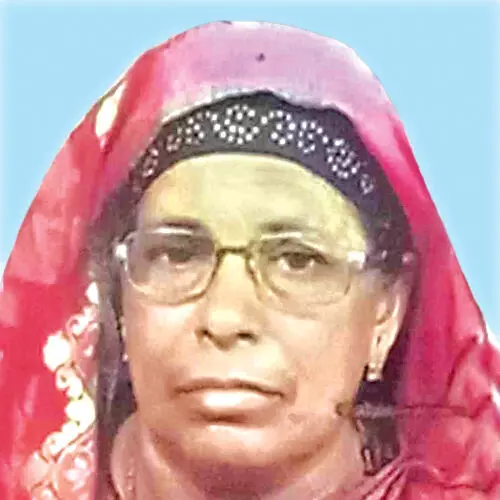 ഉ​മ്മു​സ​ൽ​മ