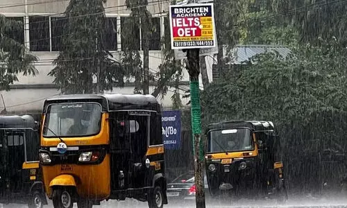 ജൂലൈയിൽ ജില്ലയിൽ പെയ്തത് 577.8 മി.മീ. മഴ; 13 ശ​ത​മാ​നം കു​റ​വെ​ന്ന്​ കാ​ലാ​വ​സ്ഥ നി​രീ​ക്ഷ​ണ വി​ഭാ​ഗം