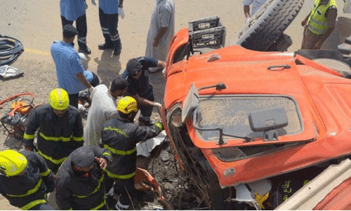 ഒമാനിലെ ഇബ്രിയിൽ ട്രക്കുകൾ കൂട്ടിയിടിച്ച് മൂന്നുമരണം