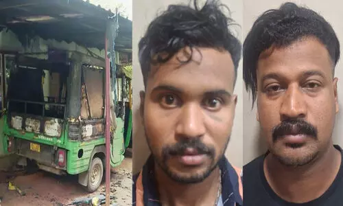 മകളെ ശല്യപ്പെടുത്തിയത് ചോദ്യം ചെയ്തു, പിതാവിന്റെ ഓട്ടോറിക്ഷ കത്തിച്ച് യുവാക്കൾ; രണ്ടുപേർ അറസ്റ്റിൽ