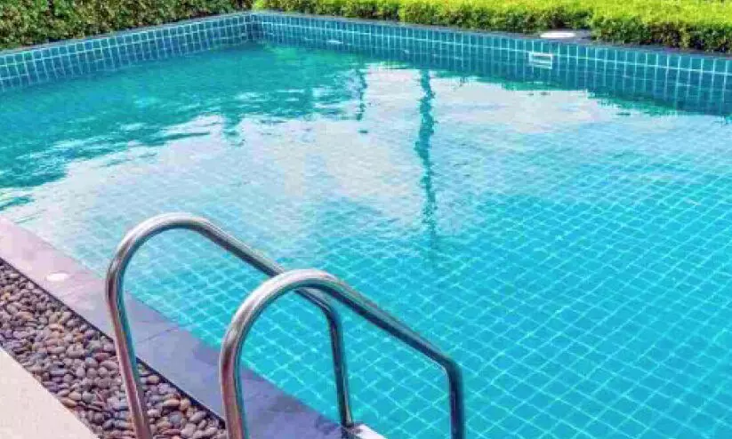 swimming  pool