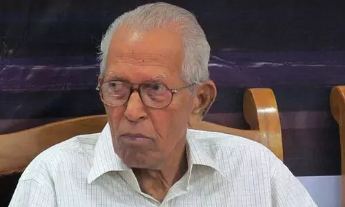 ഓർമകളിൽ മുഴങ്ങും ആ ദീപ്തസ്വരം ഓർമകളിൽ മുഴങ്ങും ആ ദീപ്തസ്വരം