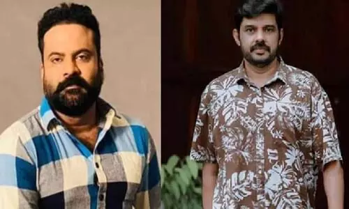 വീട്ടിൽ ചെന്നപ്പോൾ കണ്ടത് നവാസിന്‍റെ പാദുകങ്ങൾ മകൻ തുടച്ചുവെച്ചിരിക്കുന്നതാണ്, നിയന്ത്രണം വിട്ടുപോയി ഹൃദയം തൊടുന്ന കുറിപ്പുമായ ടിനി ടോം