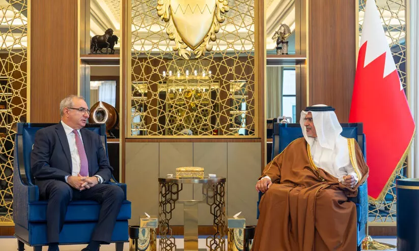 സ്ഥാനമൊഴിയുന്ന ബഹ്റൈനിലെ ഇസ്രായേൽ അംബാസഡറുമായി കൂടിക്കാഴ്ച നടത്തി കിരീടാവകാശി സ്ഥാനമൊഴിയുന്ന ബഹ്റൈനിലെ ഇസ്രായേൽ അംബാസഡറുമായി കൂടിക്കാഴ്ച നടത്തി കിരീടാവകാശി