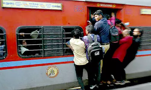 ​കേരളത്തിലെ  ആറ്​ ട്രെയിനുകളിൽ രണ്ടു​വീ​തം ജനറൽ കോച്ചുകൾ കൂടി