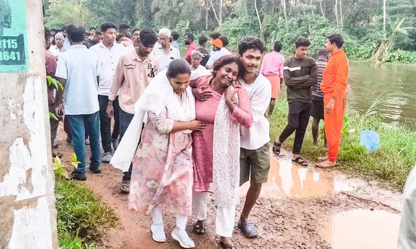 പാ​ല​ത്തി​ന്‍റെ ഗ​ർ​ഡ​ർ ത​ക​ർ​ന്ന സം​ഭ​വം; ജീവനിലേക്ക്​ നീന്തിക്കയറി അഞ്ചുപേർ