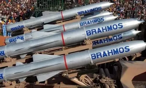 ഓപറേഷൻ സിന്ദൂറിൽ കരുത്തായ ബ്രഹ്മോസ് മിസൈലുകൾ വാങ്ങികൂട്ടാൻ ഇന്ത്യൻ സൈന്യം