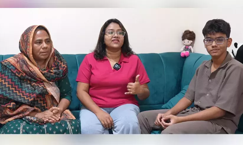 അബൂദബിയിലേക്ക്​ പുറപ്പെട്ട യാത്രക്കാരിയെ വിമാനത്താവളത്തിൽ നിന്ന്​ തിരിച്ചയച്ചു​