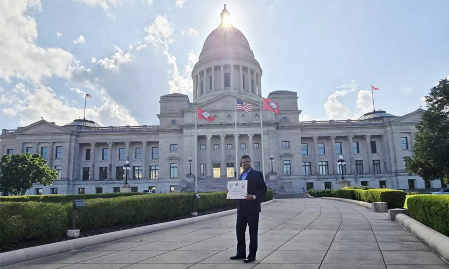 കേരളത്തിന് അഭിമാനം:   അമേരിക്കയിലെ അര്‍ക്കന്‍സാസ് സംസ്ഥാനത്തിന്റെ ഗുഡ്‌വില്‍ അംബാസഡറായി ഖത്തറിലെ പ്രവാസി മലയാളി താഹാ മുഹമ്മദ്