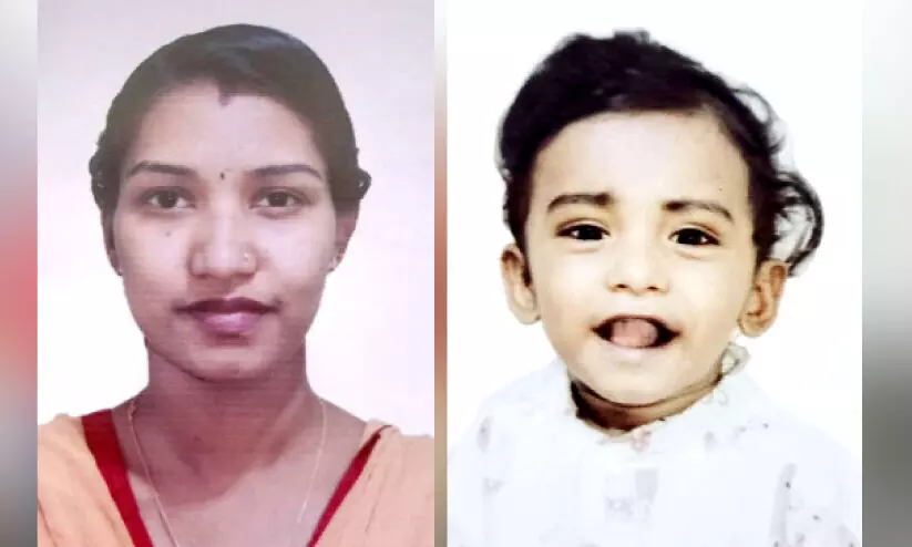 യമനിലുള്ള മലയാളി ദമ്പതികളുടെ കുഞ്ഞിന് പൗരത്വമില്ല, കെ.എം.സി.സി ഇടപെടലിൽ പ്രശ്നപരിഹാരം യമനിലുള്ള മലയാളി ദമ്പതികളുടെ കുഞ്ഞിന് പൗരത്വമില്ല, കെ.എം.സി.സി ഇടപെടലിൽ പ്രശ്നപരിഹാരം