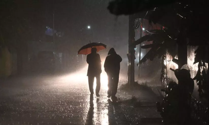 നാളെ റെഡ്​, ഓറഞ്ച്​ അലർട്ടുകളില്ല; നാലു ജില്ലകളിൽ യെല്ലോ അലർട്ട് മാത്രം