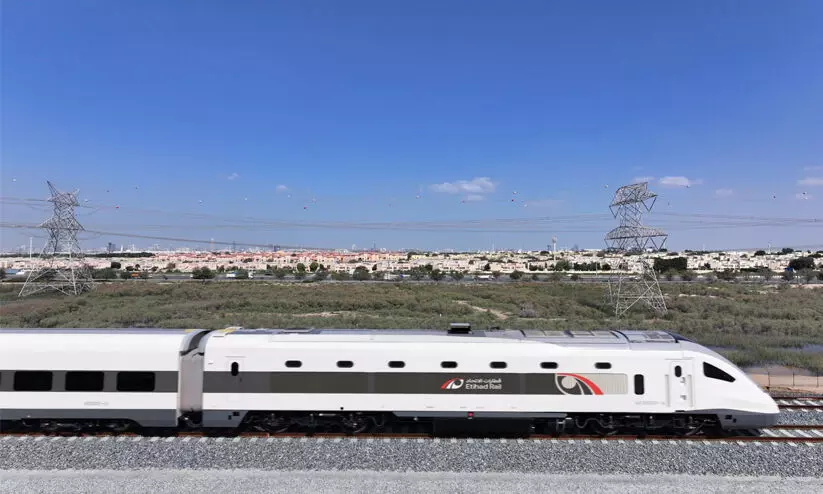 ഇത്തിഹാദ് റെയിൽ സ്റ്റേഷനുകൾ ദുബൈ ബസ് സർവീസുമായി ബന്ധിപ്പിക്കും ഇത്തിഹാദ് റെയിൽ സ്റ്റേഷനുകൾ ദുബൈ ബസ് സർവീസുമായി ബന്ധിപ്പിക്കും