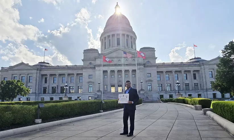 കേരളത്തിന് അഭിമാനം: അമേരിക്കയിലെ അര്ക്കന്സാസ് സംസ്ഥാനത്തിന്റെ ഗുഡ്വില് അംബാസഡറായി ഖത്തറിലെ പ്രവാസി മലയാളി താഹാ മുഹമ്മദ് കേരളത്തിന് അഭിമാനം: അമേരിക്കയിലെ അര്ക്കന്സാസ് സംസ്ഥാനത്തിന്റെ ഗുഡ്വില് അംബാസഡറായി ഖത്തറിലെ പ്രവാസി മലയാളി താഹാ മുഹമ്മദ്