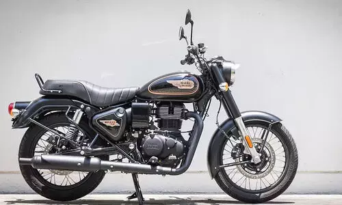 ഉടമ അറിയാതെ ബുള്ളറ്റ് ഓടിച്ചു; യുവാവിന് ആൾക്കൂട്ട മർദനം