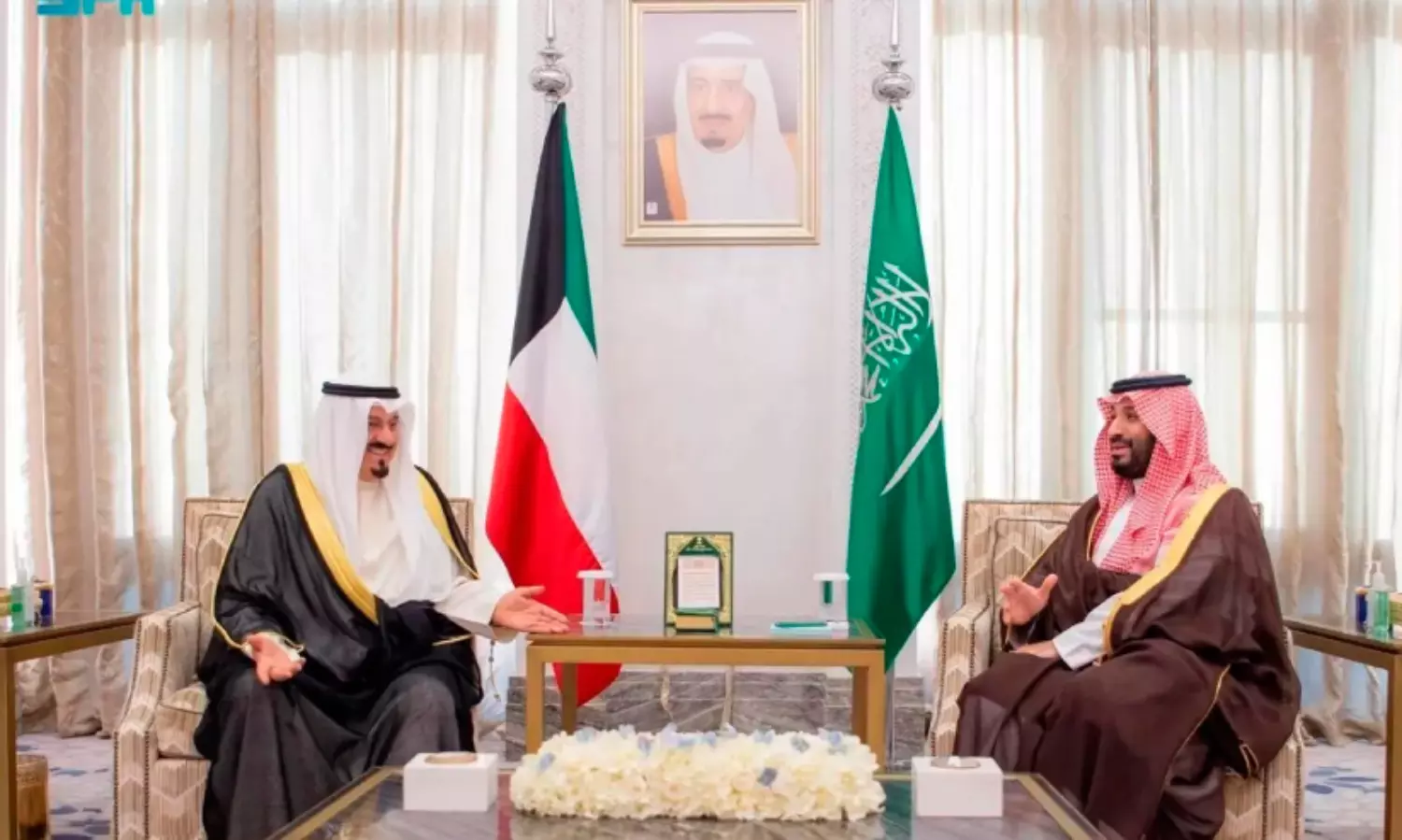 ഉ​ഭ​യ​ക​ക്ഷി ബ​ന്ധം ശ​ക്തി​പ്പെ​ടു​ത്ത​ൽ; കുവൈത്ത് അമീർ സൗദി പ്രധാനമന്ത്രിയുമായി ചർച്ച നടത്തി