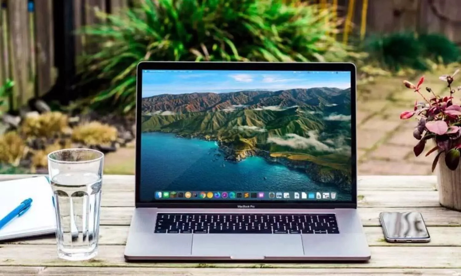 വിദ്യാർഥികൾക്ക് മികച്ച ലാപ്‌ടോപ്പുകൾ: ആമസോൺ ഫ്രീഡം ഫെസ്റ്റിവൽ സെയിൽ 2025