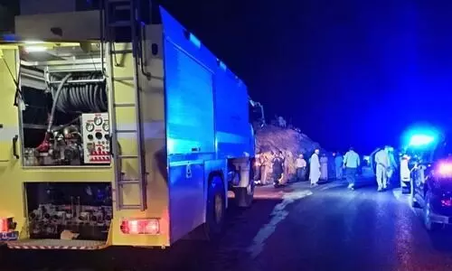 ഒമാനിലെ അൽ ഹംറയിൽ ടാങ്കർ അപകടം; രണ്ടു​പേർക്ക് പരിക്ക്