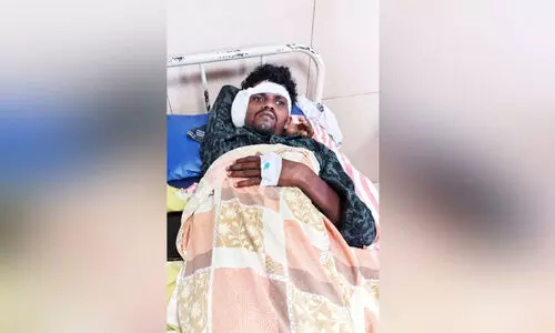 മദ്യ കുപ്പിയുടെ അടിയേറ്റ് യുവാവ് ചികിത്സയിൽ മദ്യ കുപ്പിയുടെ അടിയേറ്റ് യുവാവ് ചികിത്സയിൽ