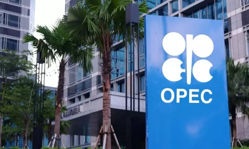 ഡൊണാൾഡ് ട്രംപിന്റെ പരാമർശം: എണ്ണ വിപണി നിരീക്ഷിച്ചുവരുന്നു- മന്ത്രി