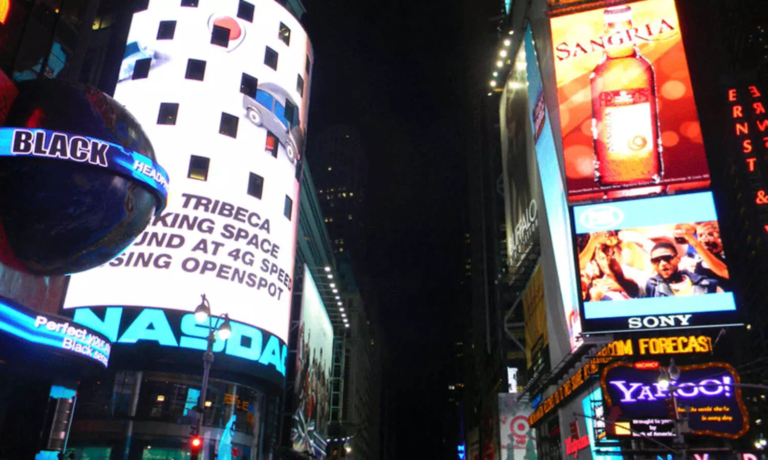 ന്യൂയോർക്ക് നഗരത്തിൽ വെടിവെപ്പ്: മൂന്ന് പേർക്ക് പരിക്ക്; കൗമാരക്കാരൻ കസ്റ്റഡിയിൽ