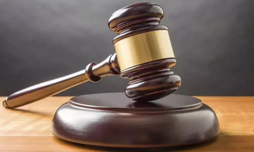 തെളിവില്ല: കാർ വാടക ആവശ്യപ്പെട്ട ഹരജി തള്ളി തെളിവില്ല: കാർ വാടക ആവശ്യപ്പെട്ട ഹരജി തള്ളി