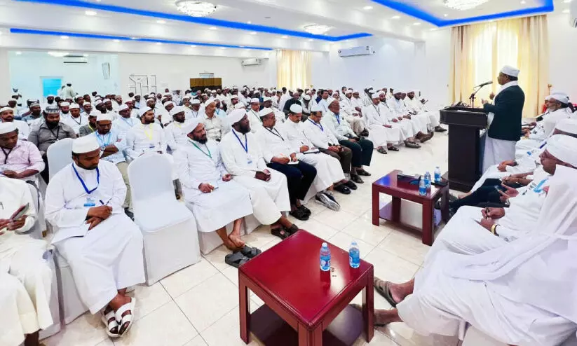 ഐ.സി.എഫ് ഉംറ സംഘത്തിന് യാത്രയയപ്പ് നൽകി ഐ.സി.എഫ് ഉംറ സംഘത്തിന് യാത്രയയപ്പ് നൽകി