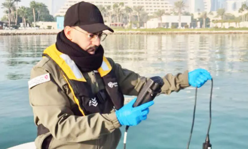 ക​ട​ൽ ​ജ​ല​ത്തി​ന്റെ പ​രി​ശോ​ധ​ന​യു​മാ​യി പ​രി​സ്ഥി​തി കാ​ലാ​വ​സ്ഥാ വ്യ​തി​യാ​ന മ​ന്ത്രാ​ല​യം