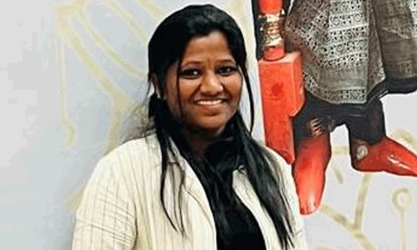 ദേവദാസിയുടെ മകൾ, ദാരിദ്ര്യം, കന്നഡ മീഡിയത്തിൽ പഠനം.. ജീവിതത്തോട് പടവെട്ടി ഇംഗ്ലണ്ടിലെ സസെക്സ് യൂനിവേഴ്സിറ്റിയിൽ നിന്ന് പി.എച്ച്.ഡി​ യോഗ്യത നേടി കാമാക്ഷി