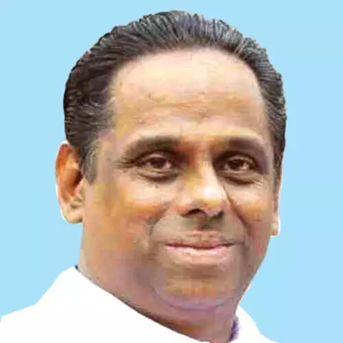 ഫാ​ദ​ർ ജോ​യ് മൂ​ക്ക​ൻ