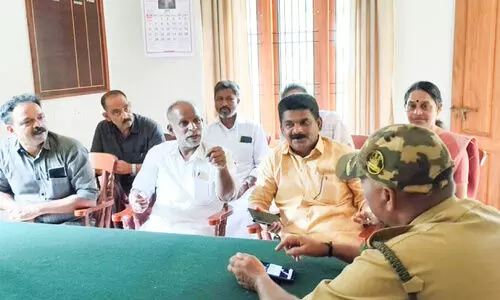 ക​ടു​വപ്പേ​ടി​യി​ൽ ചീ​രാ​ൽ; വ​നം വ​കു​പ്പ് ന​ട​പ​ടി ഊ​ർ​ജ്ജി​ത​മാ​ക്ക​ണ​മെ​ന്ന് ജനം