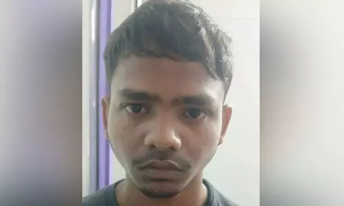 പെ​ൺ​കു​ട്ടി​യു​ടെ ന​ഗ്ന​ചി​ത്രം പ്ര​ച​രി​പ്പി​ച്ചു; യു​വാ​വ് അ​റ​സ്റ്റി​ൽ