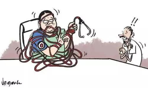 ടീച്ചറമ്മ പോയി; ആങ്കറമ്മ വന്നു