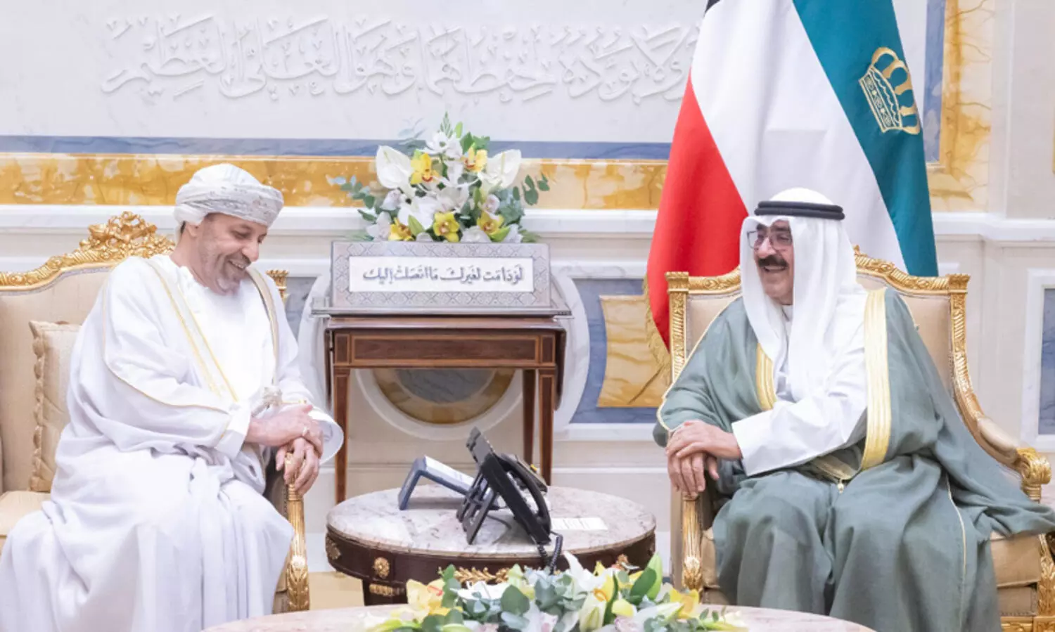 ഒമാൻ ആഭ്യന്തര മന്ത്രി കുവൈത്തിൽ; അമീറുമായി കൂടികാഴ്ച നടത്തി