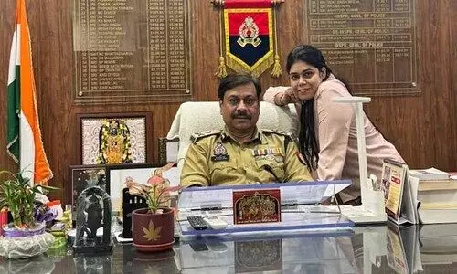 ഐ.ജിയായ അച്ഛൻ പിരിച്ചുവിട്ട കോൺസ്റ്റബിളിന് മകളുടെ വക ‘പുനർ നിയമനം’