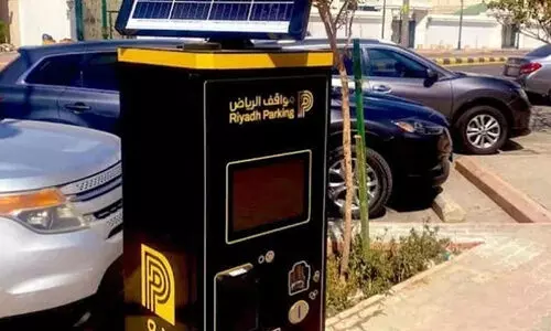 റിയാദിൽ പണമടയ്ക്കാതെയുള്ള വാഹന പാര്‍ക്കിങ് സംവിധാനത്തിന് തുടക്കമായി