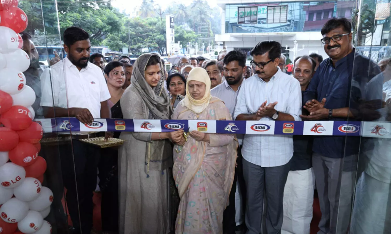 ബിസ്മി ഹോം അപ്ലയൻസസ് മൂവാറ്റുപുഴയിൽ പ്രവർത്തനമാരംഭിച്ചു