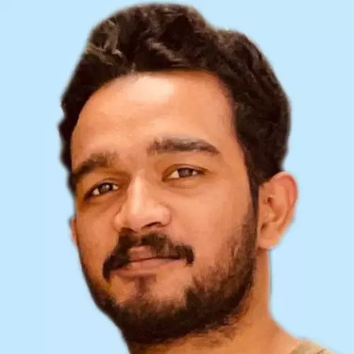 മു​ഹ​മ്മ​ദ് ഇ​ൻ​ഷാം