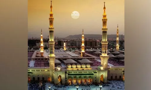 മ​സ്ജി​ദു​ന്ന​ബ​വി​യി​ൽ തീ​ർഥാ​ട​ക​ർ​ക്ക് ക്ലൗ​ഡ് ടെ​ലി​ഫോ​ണി സം​വി​ധാ​നം ആ​രം​ഭി​ച്ചു