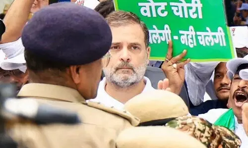 നേതാക്കളുടെ അറസ്റ്റ്: ഇന്ന് കോണ്‍ഗ്രസ് പ്രതിഷേധം; വോട്ട് കൊള്ളക്കെതിരായ ഫ്രീഡം നൈറ്റ് മാര്‍ച്ച് ആഗസ്റ്റ് 14ന്