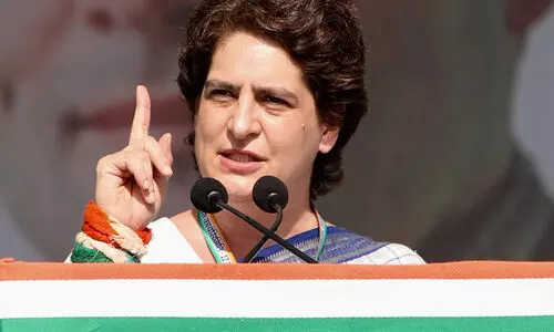 ഇസ്രായേൽ നടത്തുന്നത് വംശഹത്യ; ഇന്ത്യാ സർക്കാറിന്റെ മൗനം ലജ്ജാവഹം -പ്രിയങ്ക ഗാന്ധി