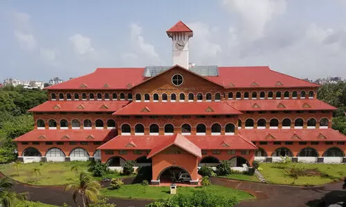 വിഭജന ഭീതി ദിനാചരണം: ഗവർണറുടെ സർക്കുലറിനോട് പ്രതികരിക്കാതെ കോളജുകൾ വിഭജന ഭീതി ദിനാചരണം: ഗവർണറുടെ സർക്കുലറിനോട് പ്രതികരിക്കാതെ കോളജുകൾ