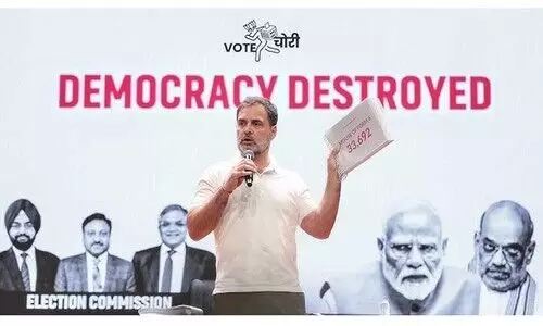 രാഹുൽ ഗാന്ധിയുടെ ബോംബ്